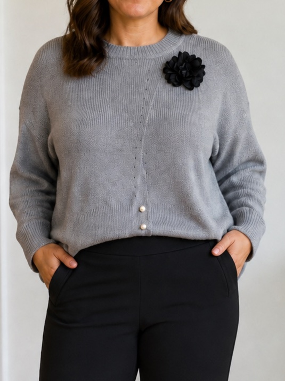 Classic Crewneck Women's Sweater with Decorative Flower - Gray